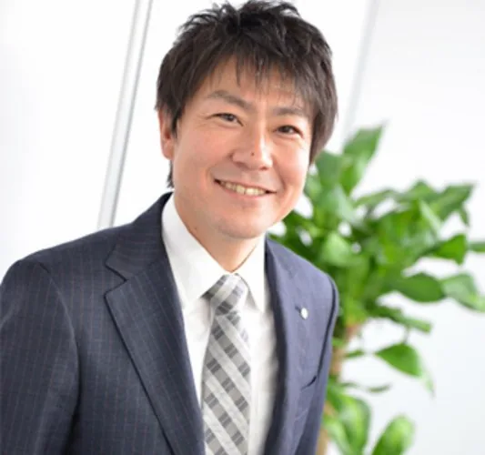 株式会社 Industry X 代表取締役 根上幸久